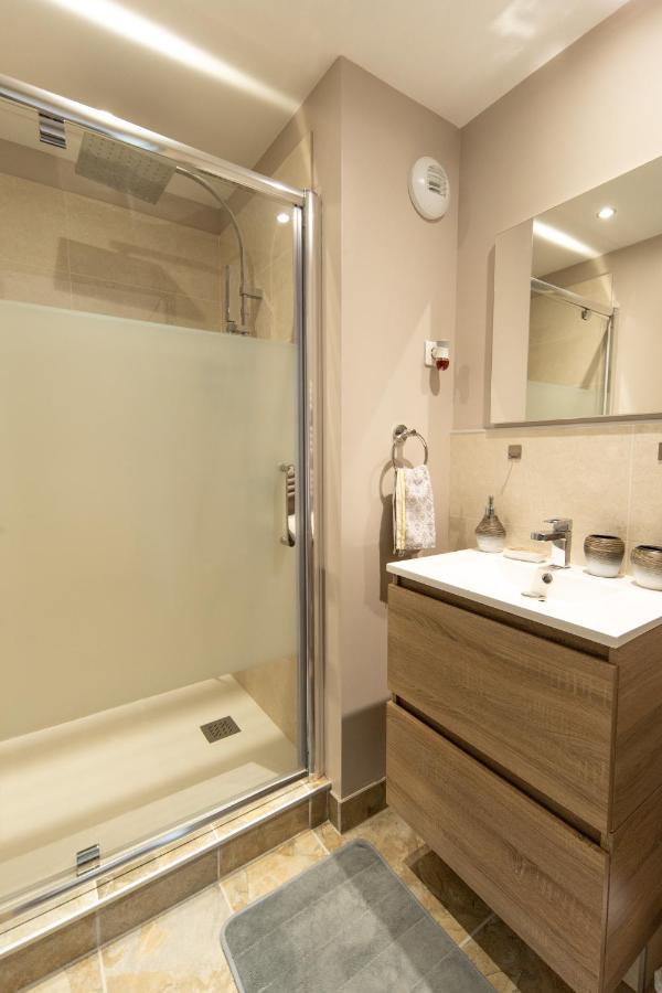 Ferienwohnung L'Escapade A La Banut Jallandrieux Exterior foto